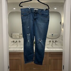 Levi’s boyfriend jeans.